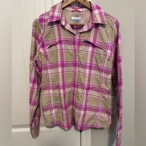 Columbia Pink and Tan Plaid Shirt Women’s Large